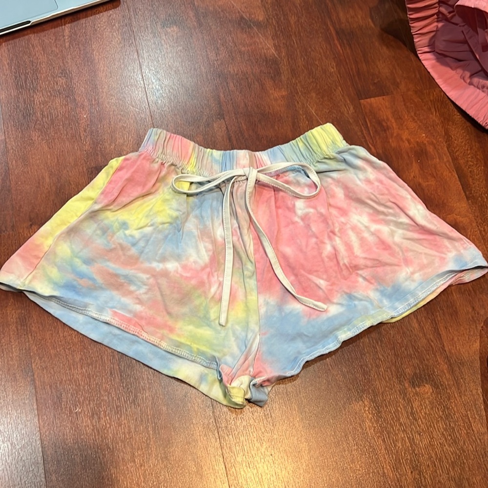 size small multicolor tie dye comfy shorts